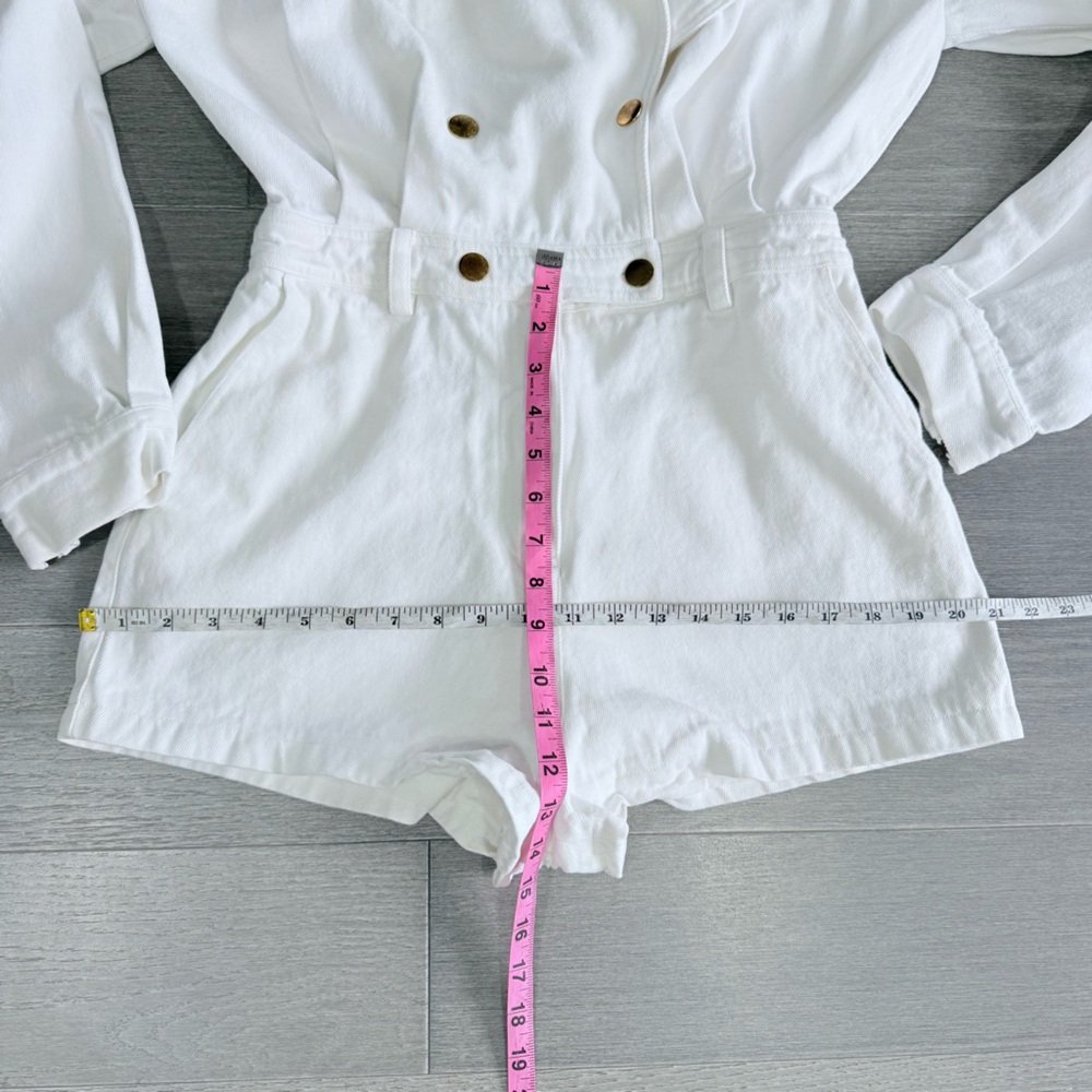 Lovers + Friends FRANKIE ROMPER M Bone White Denim Playsuit with Gold Accents - Picture 15 of 16